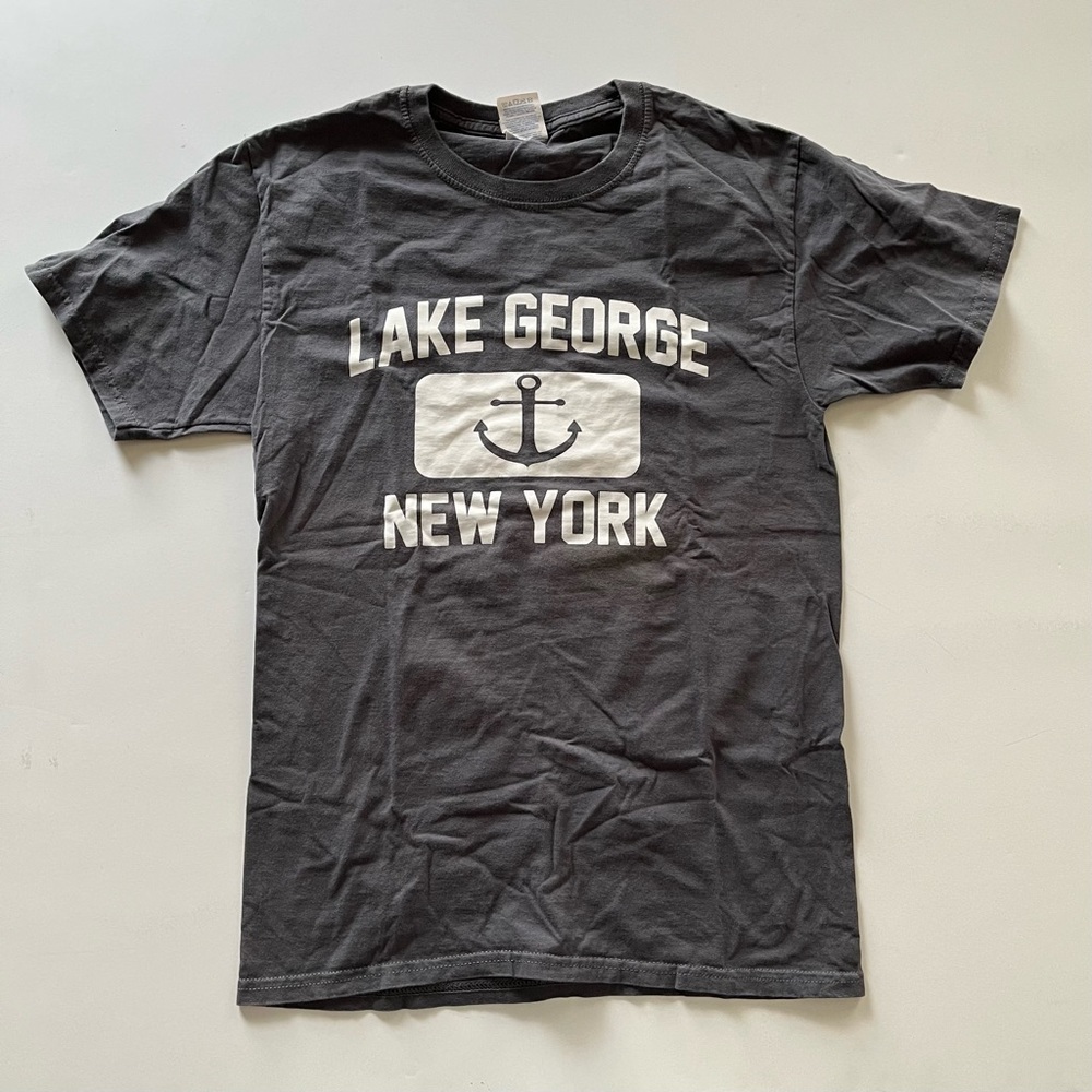 Dark Grey Lake George Souvenir T-shirt with Anchor Graphic - Size S